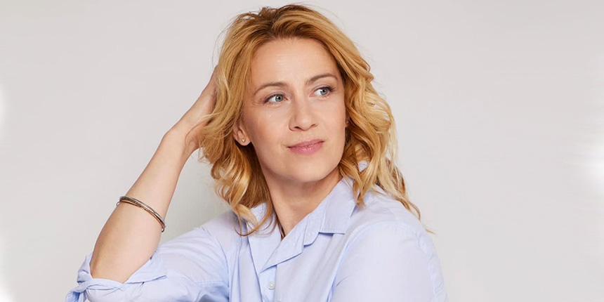 T�l a szerepeken...P�diumbesz�lget�s Balsai M�ni sz�n�szn�vel